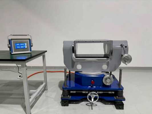 comprar Dispositivo de calibración de inercia de doble eje para la simulación de actitud estática de giradiscos manuales Fabricación en línea